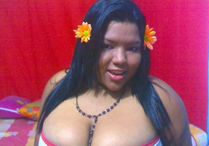 Chatterin  HotYesenia