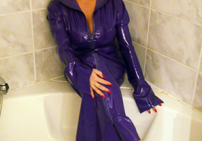 Chatterin  LatexSabrina