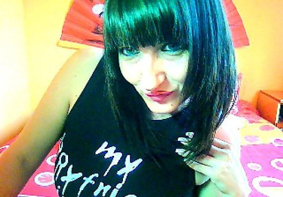 Chatterin  BrunetteXenia