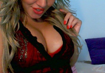 Chatterin  LusciousKarin