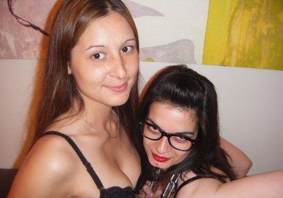 Chatterin  HornyAngela+LovelyAniela